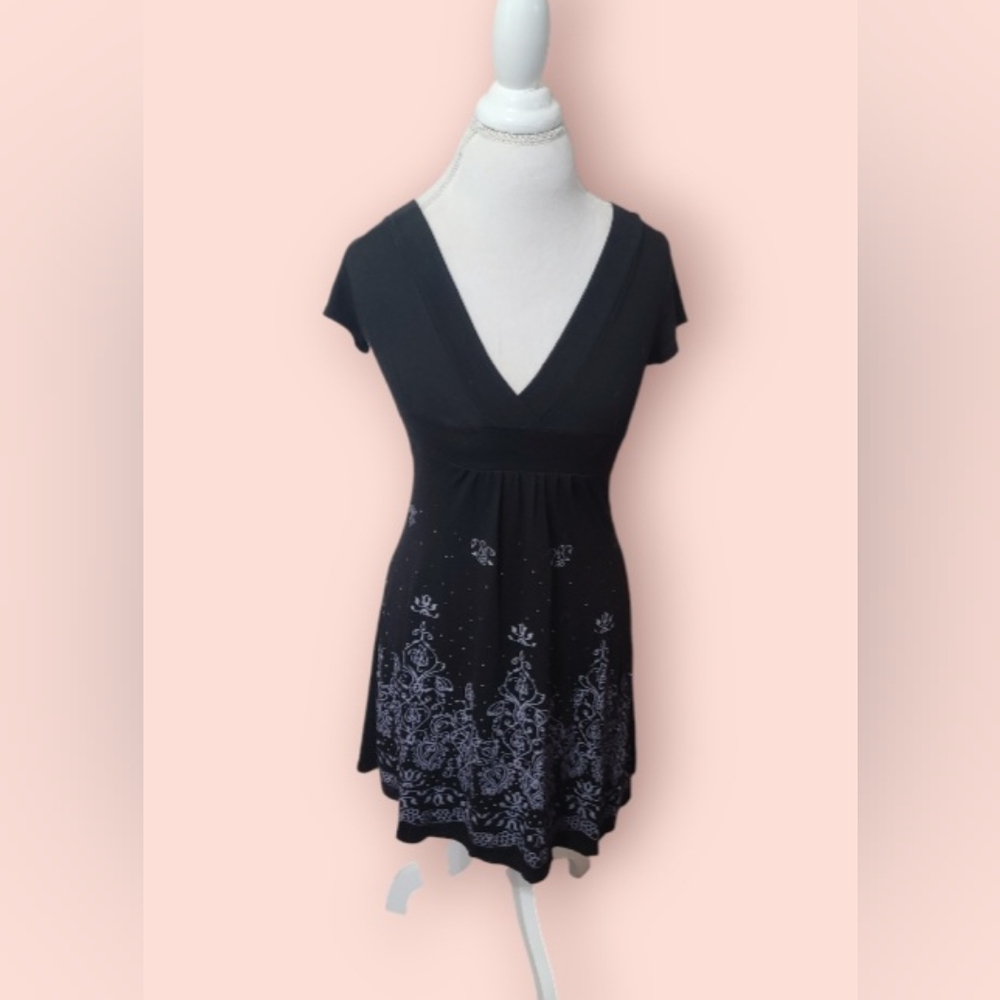 Womens Black Dress w/ grey floral print Sz S